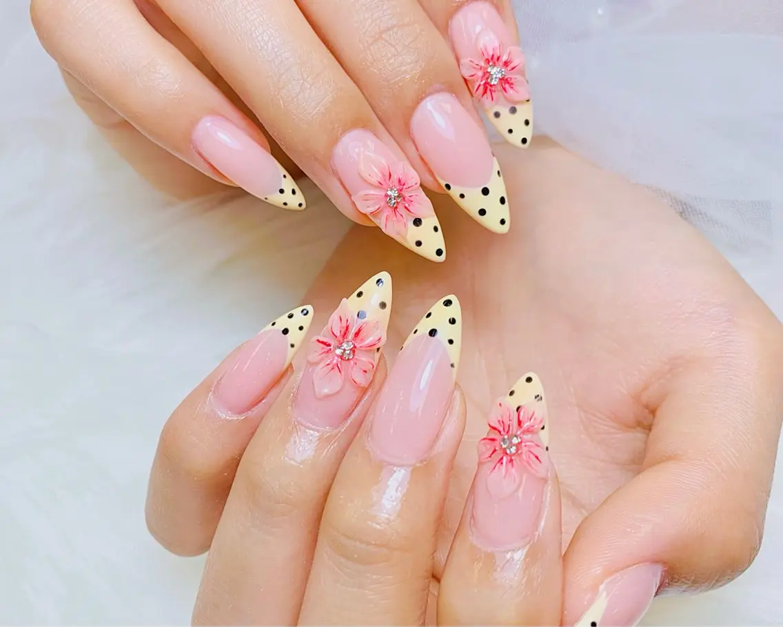 ネイル チークネイル 長さ出し フットネイル 韓国ネイル マグネットネイル ハンドネイル ハンドケア AN NAIL _HOAのネイルデザイン