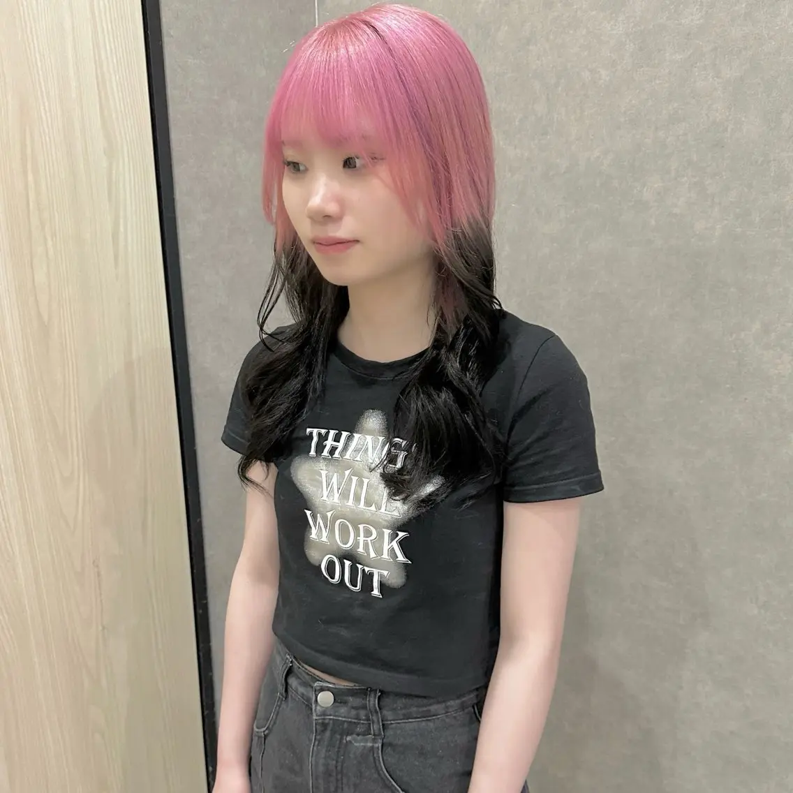 セミロング カラー はちすか るかのヘアスタイル