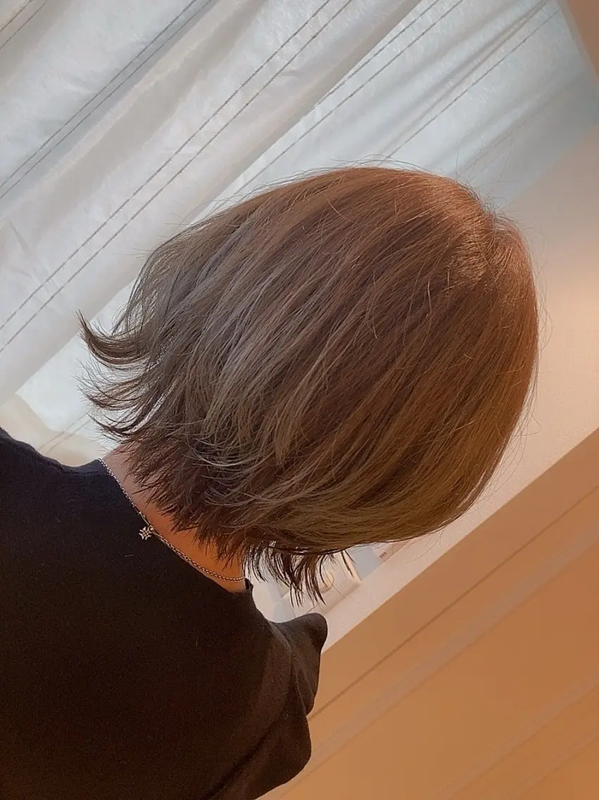 ショート カット ヘアカラー トリートメント 高藤 美佳のヘアスタイル