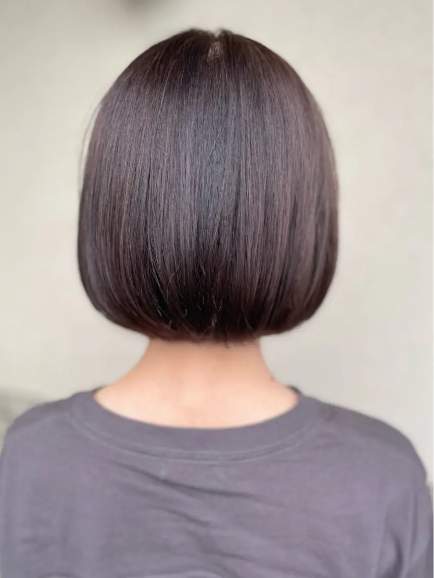 ショート カラー アッシュ ベージュカラー ボブ カット ヘアカラー トリートメント 沢田 瞳のヘアスタイル