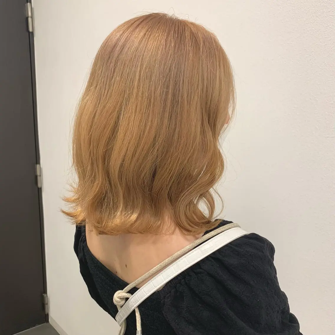 ミディアム カラー ブロンド ハイトーンカラー 村田 来倖のヘアスタイル