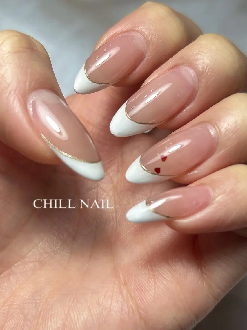ネイル フレンチネイル ハート バレンタイン ハンドネイル CHILL NAILのネイルデザイン