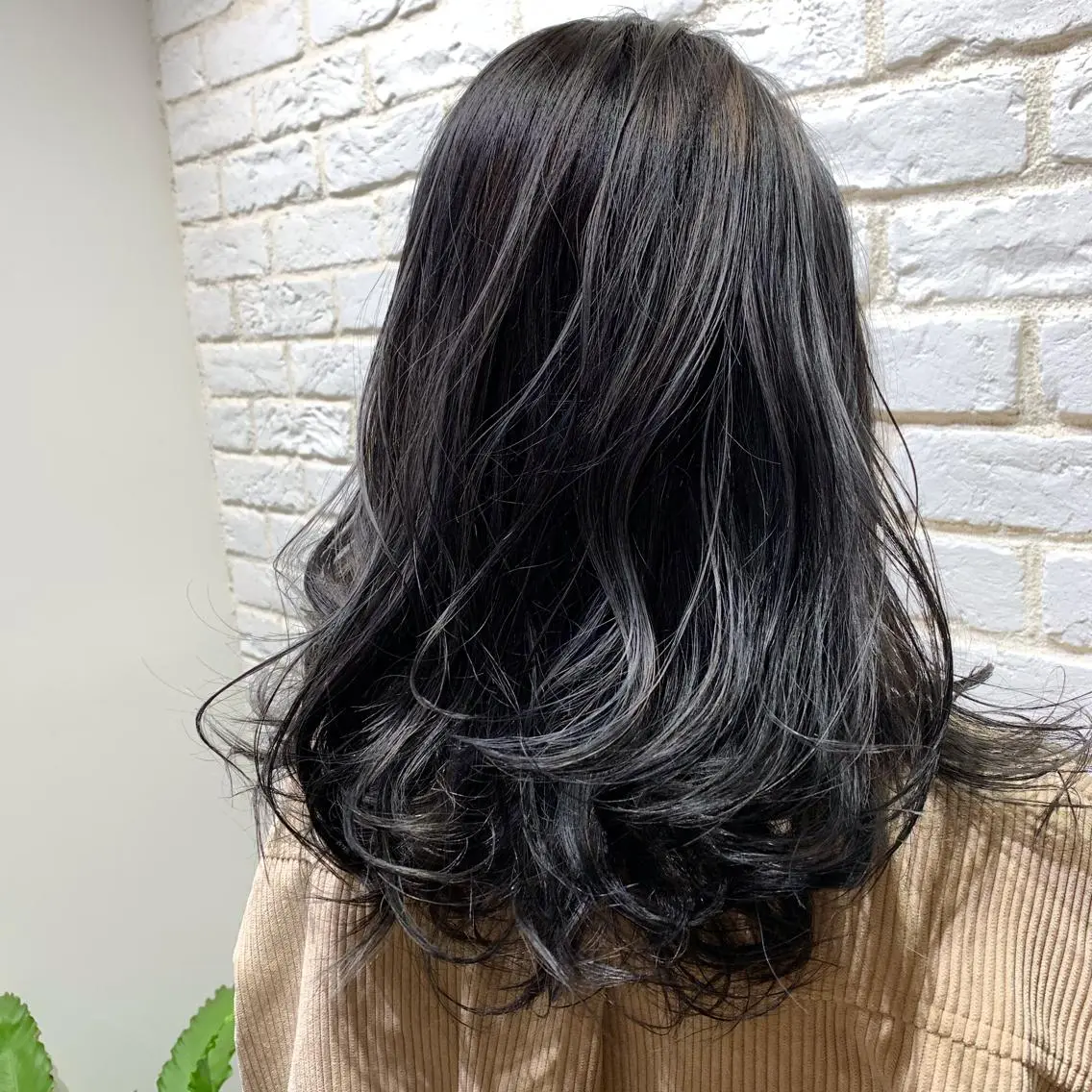 セミロング カラー Neale.♡ ROLA京橋のマツエク・マツパデザイン
