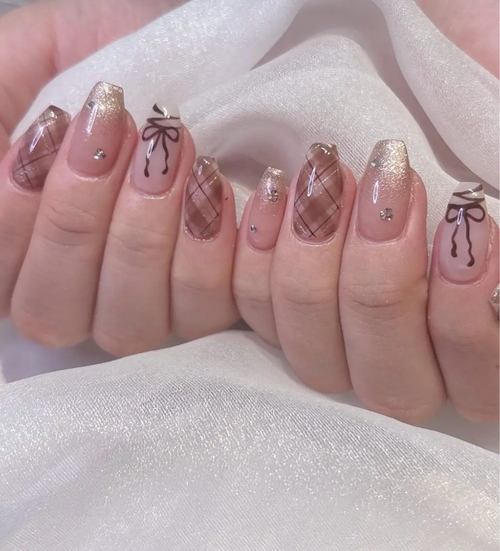 ネイル YumiNail 長さだし&ハンドケアのネイルデザイン