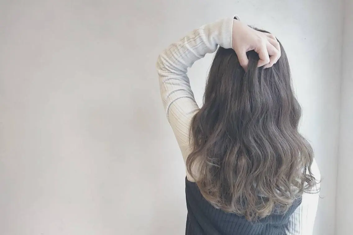 カラー パーマ ブリーチなしで 全国から予約殺到♡のヘアスタイル