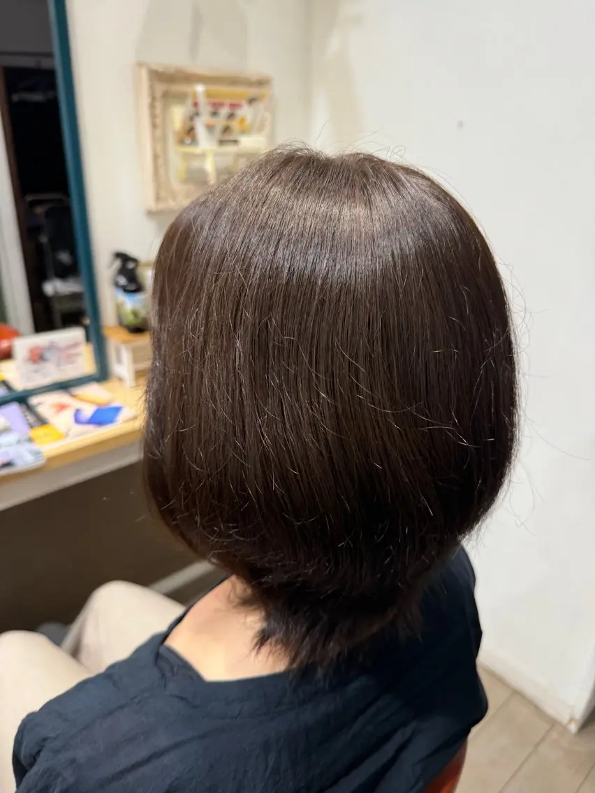ミディアム カラー 大塚 しおりのヘアスタイル
