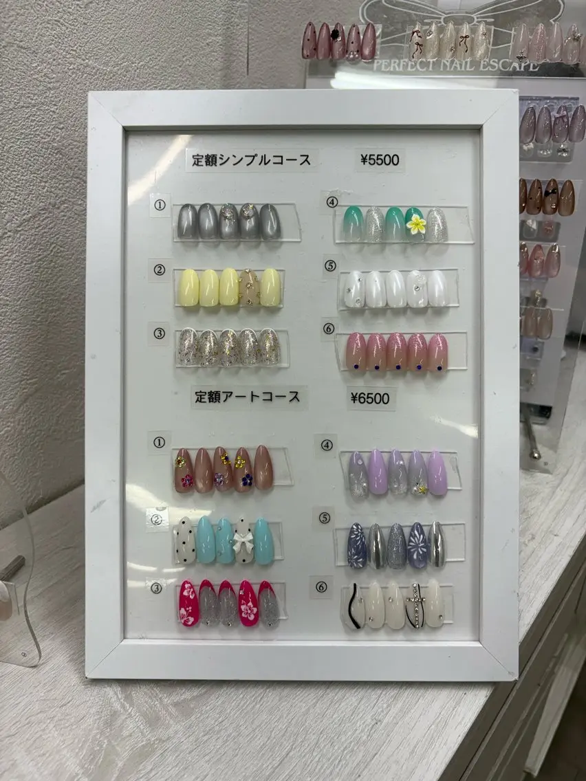 ハンド💅🏻オフ無し【毎月変わる定額アート】の写真