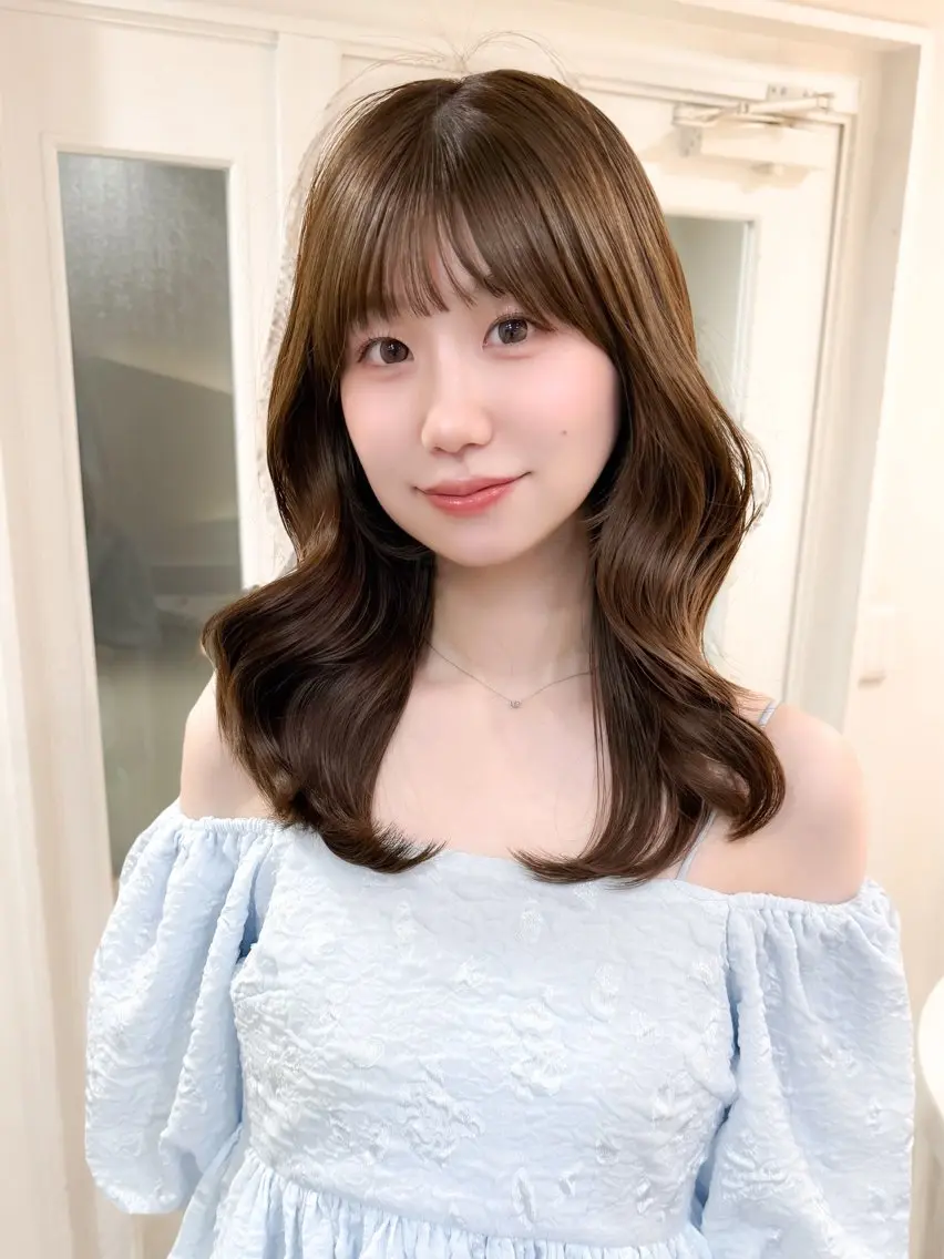 ミディアム カラー バレイヤージュ ベージュカラー ブリーチ ケアブリーチ ダブルカラー カット ヘアカラー トリートメント ミディアム/顔周り/ ベージュ🌼mayuのヘアスタイル