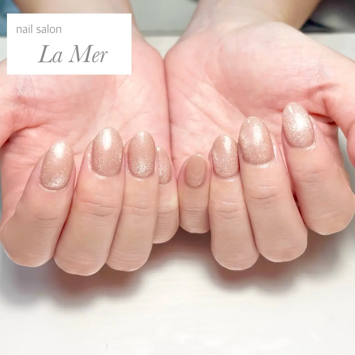 ネイル ジェルネイル キラキラネイル マグネットネイル オフィスネイル ワンカラーネイル ハンドネイル nailsalon La Merのネイルデザイン