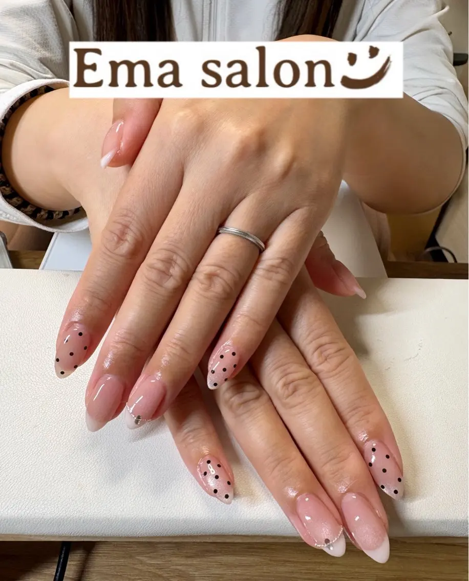 ネイル 持ち込み ハンドネイル Ema salon hiromiのネイルデザイン