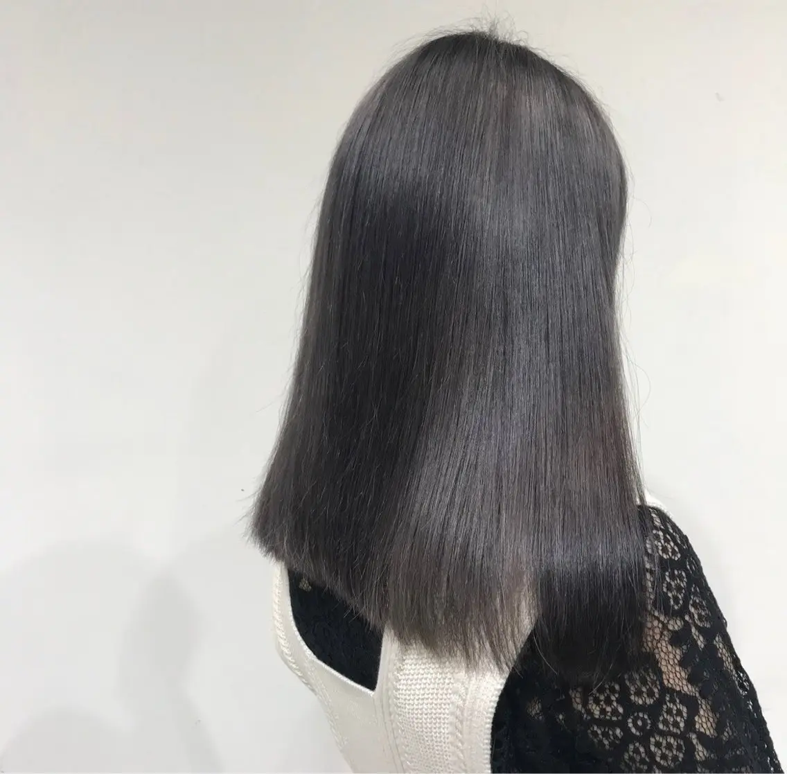 カラー 透明感 エイジのヘアスタイル