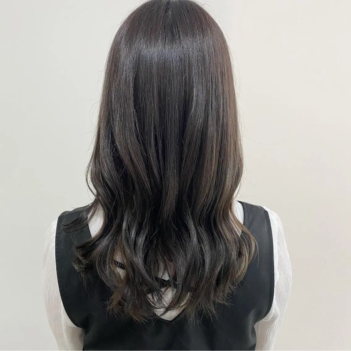 ロング 川野 彩海のヘアスタイル