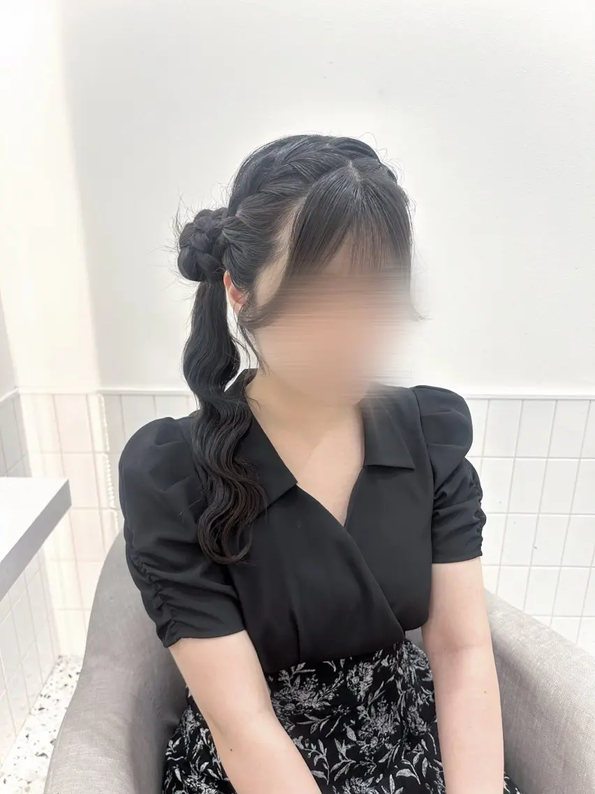 ロング ヘアアレンジ お団子ヘア 徳倉 碧葉のヘアスタイル