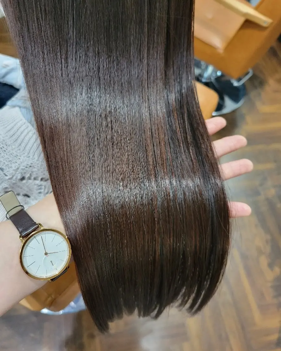 【カラーと同時施術✨髪質改善Tr】リタッチカラー✨髪質改善メテオトリートメントの写真