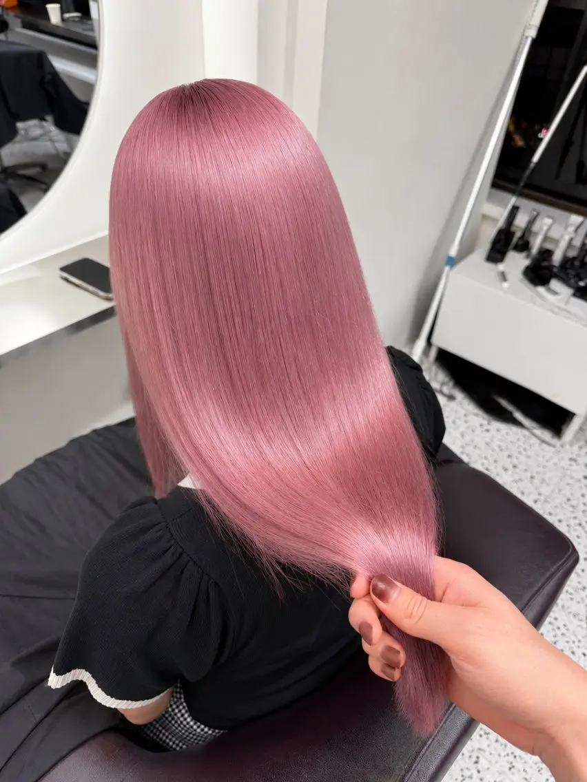 ロング カラー ヘアカラー トリートメント 💎艶髪ハイトーン yuukiのヘアスタイル