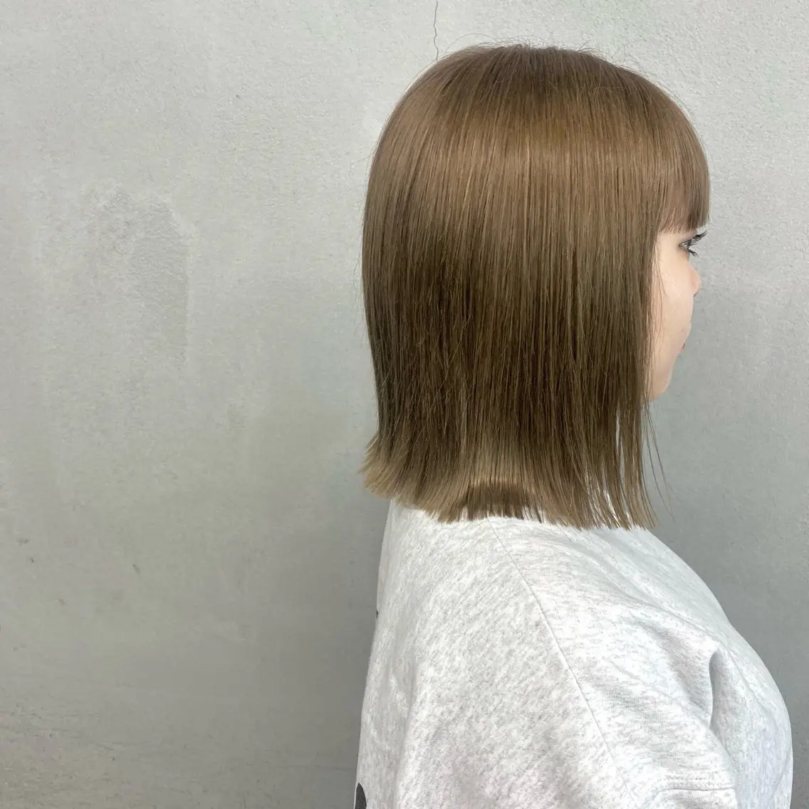 ショート カラー ヘアアレンジ ベージュカラー ミルクティーベージュ ボブ ヘアカラー トリートメント #tag 佐藤璃美のヘアスタイル