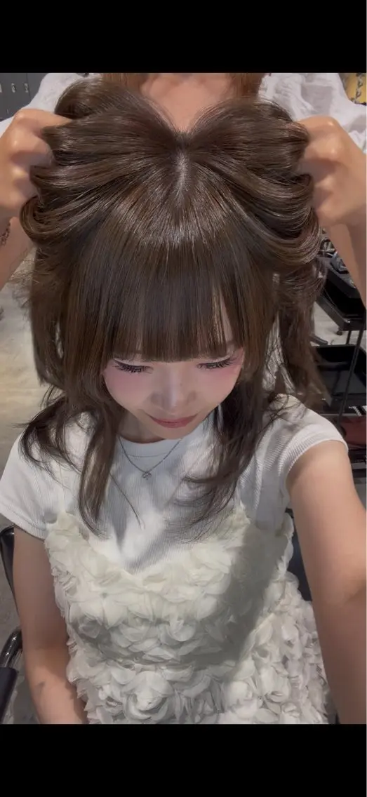 カラー 楠 彩乃のヘアスタイル