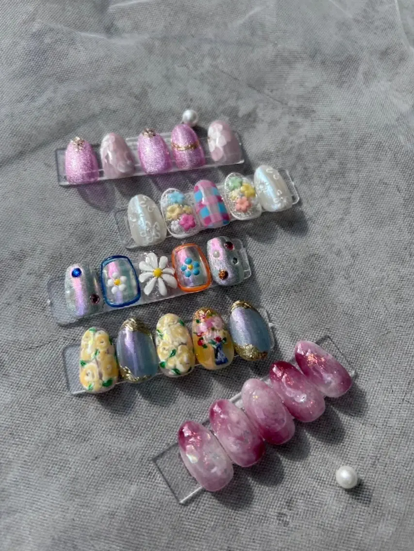 ネイル アートネイル ハンドネイル Raby 浅草店のネイルデザイン