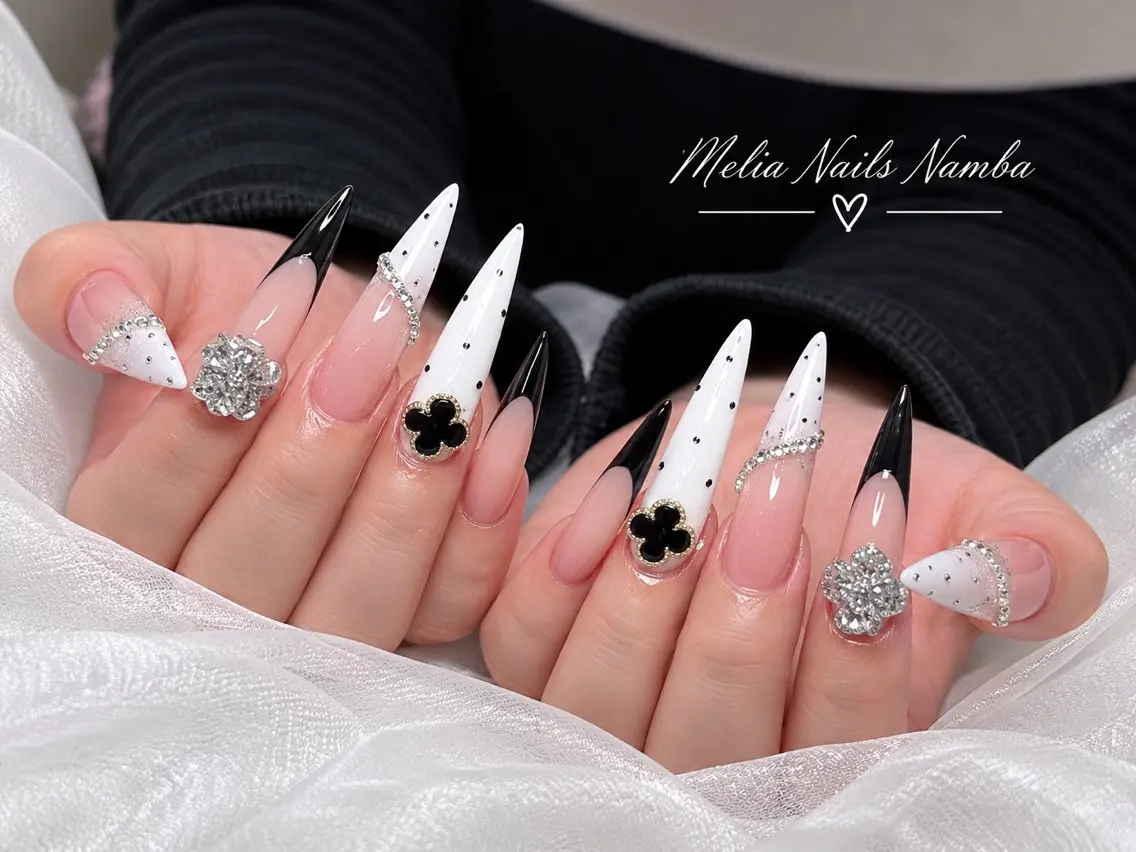 ネイル ハンドネイル ハンドケア Melia Nailsのネイルデザイン