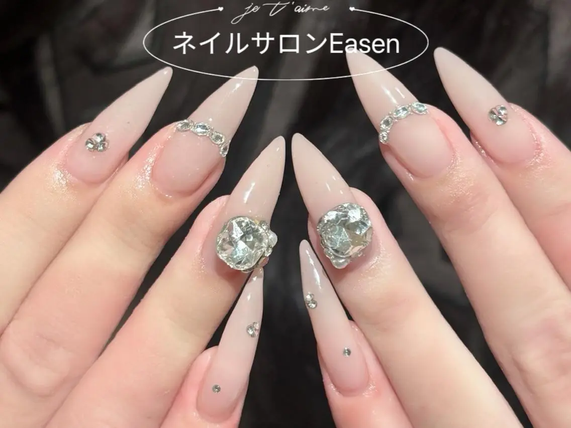 ネイル ネイルサロン Easenのネイルデザイン