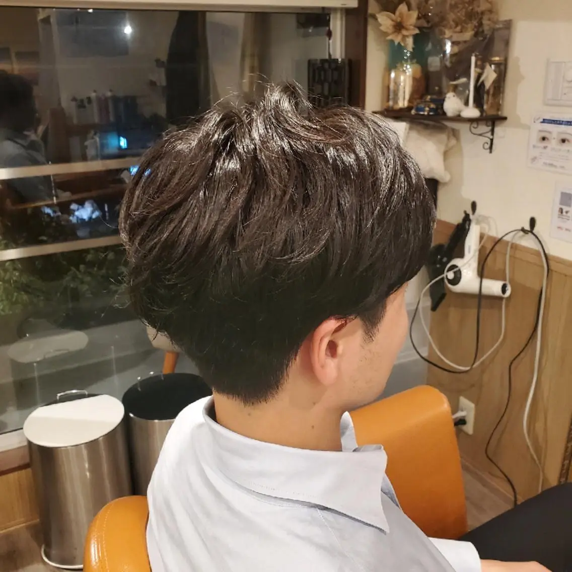 メンズ ショート パーマ メンズブリーチ メンズパーマ 外国人風カラー トリートメント 酸熱トリートメント カット パーマ spa hair ark 富井直美のヘアスタイル