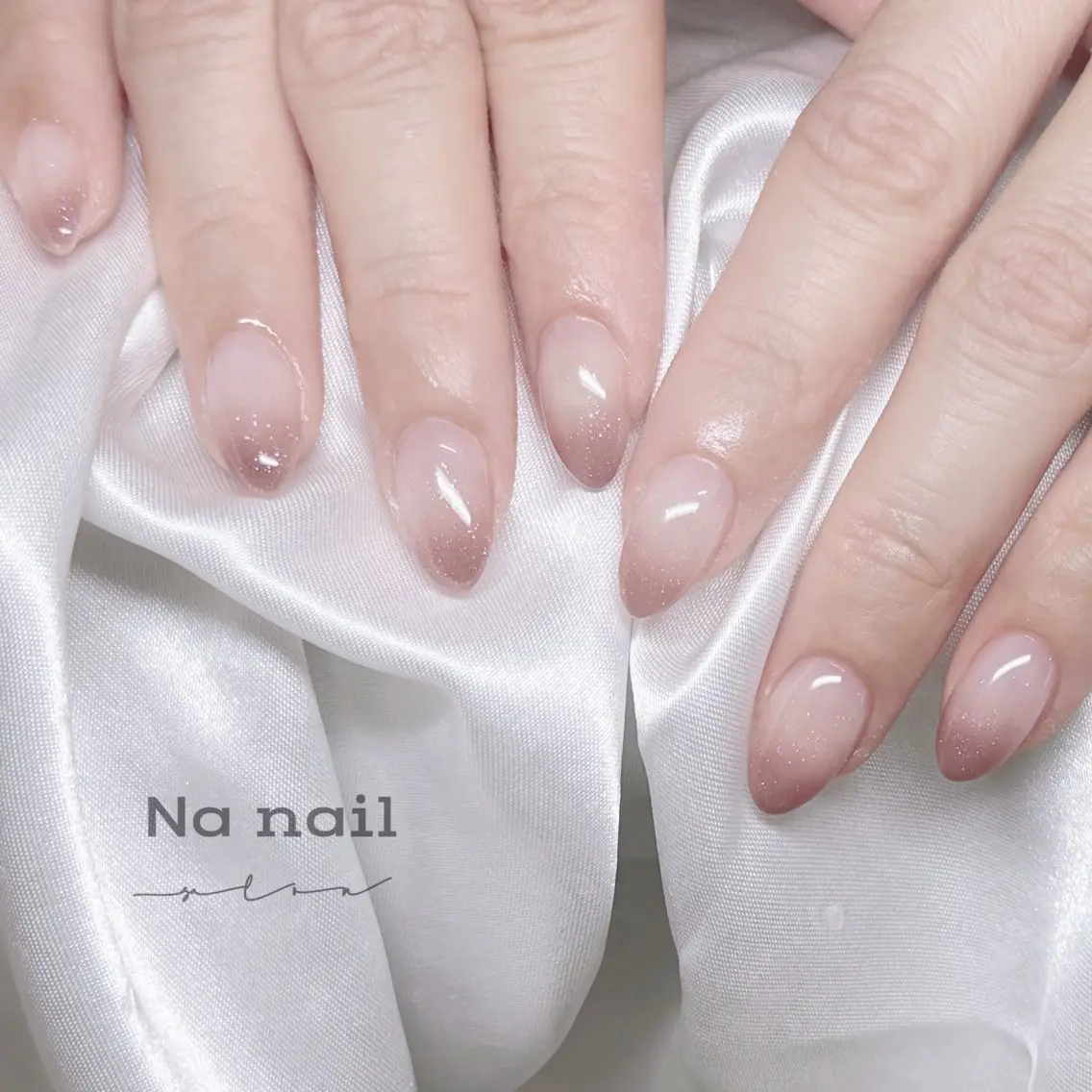 ネイル チークネイル フラッシュネイル フレンチネイル ジェルネイル グラデーション ハンドネイル CC Nail 高田馬場のネイルデザイン