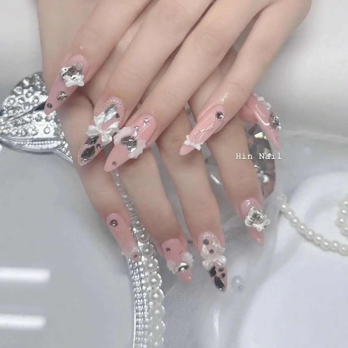 ネイル Hin Nail 日本橋のネイルデザイン