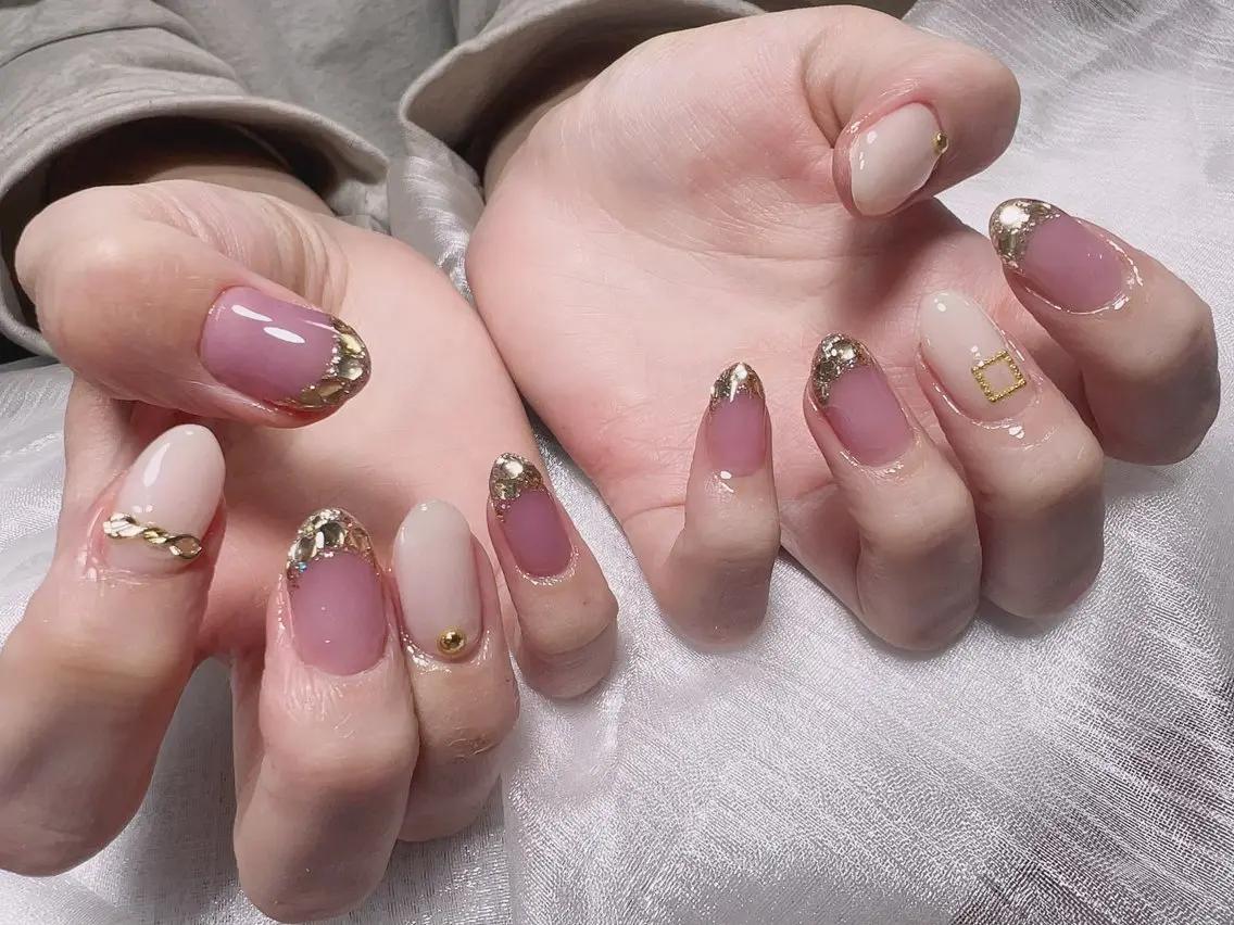 ネイル フレンチネイル ガラスフレンチ ハンドネイル Nail NaNaのネイルデザイン