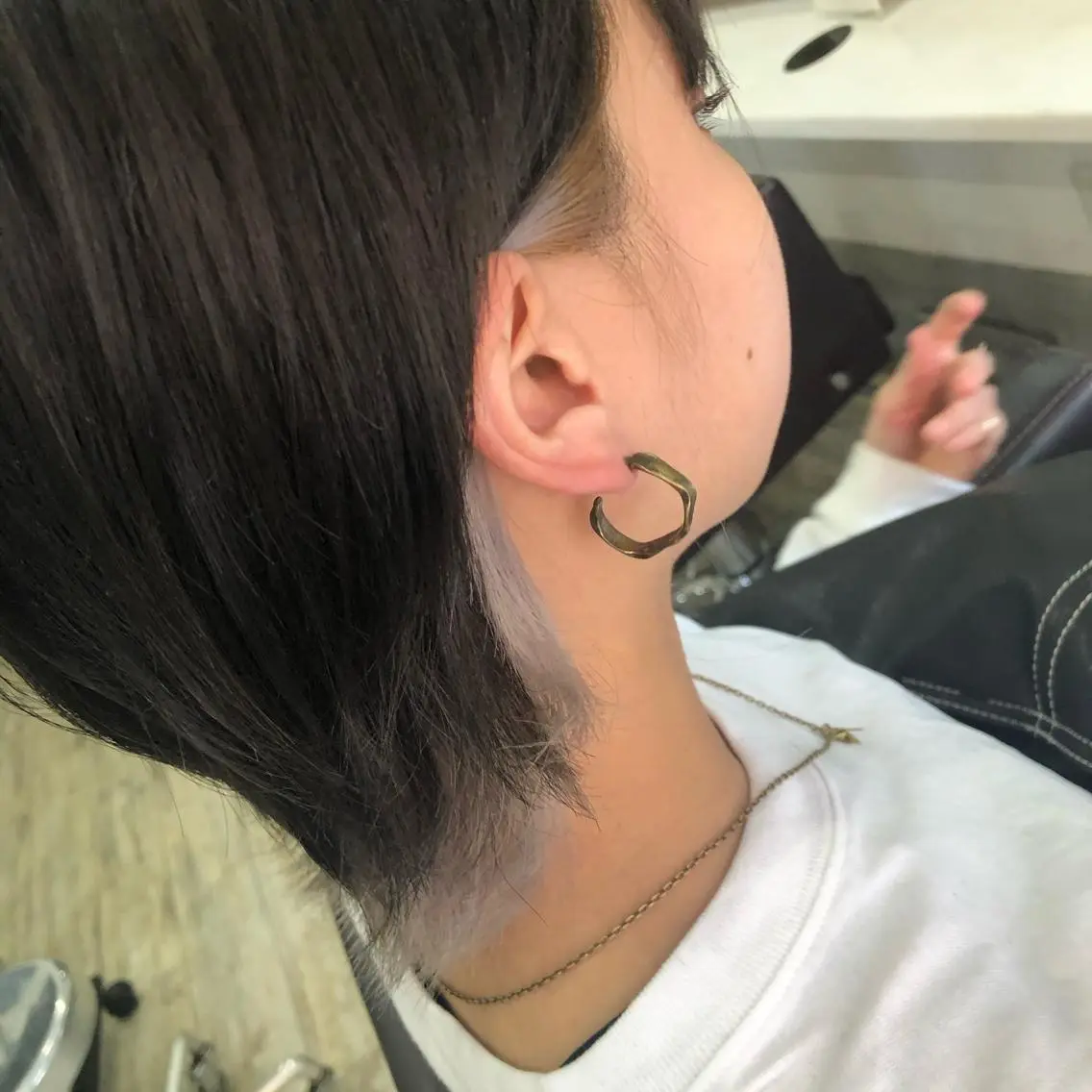 ショート カラー カット ヘアカラー トリートメント hisano / ハイトーン・透明感のヘアスタイル