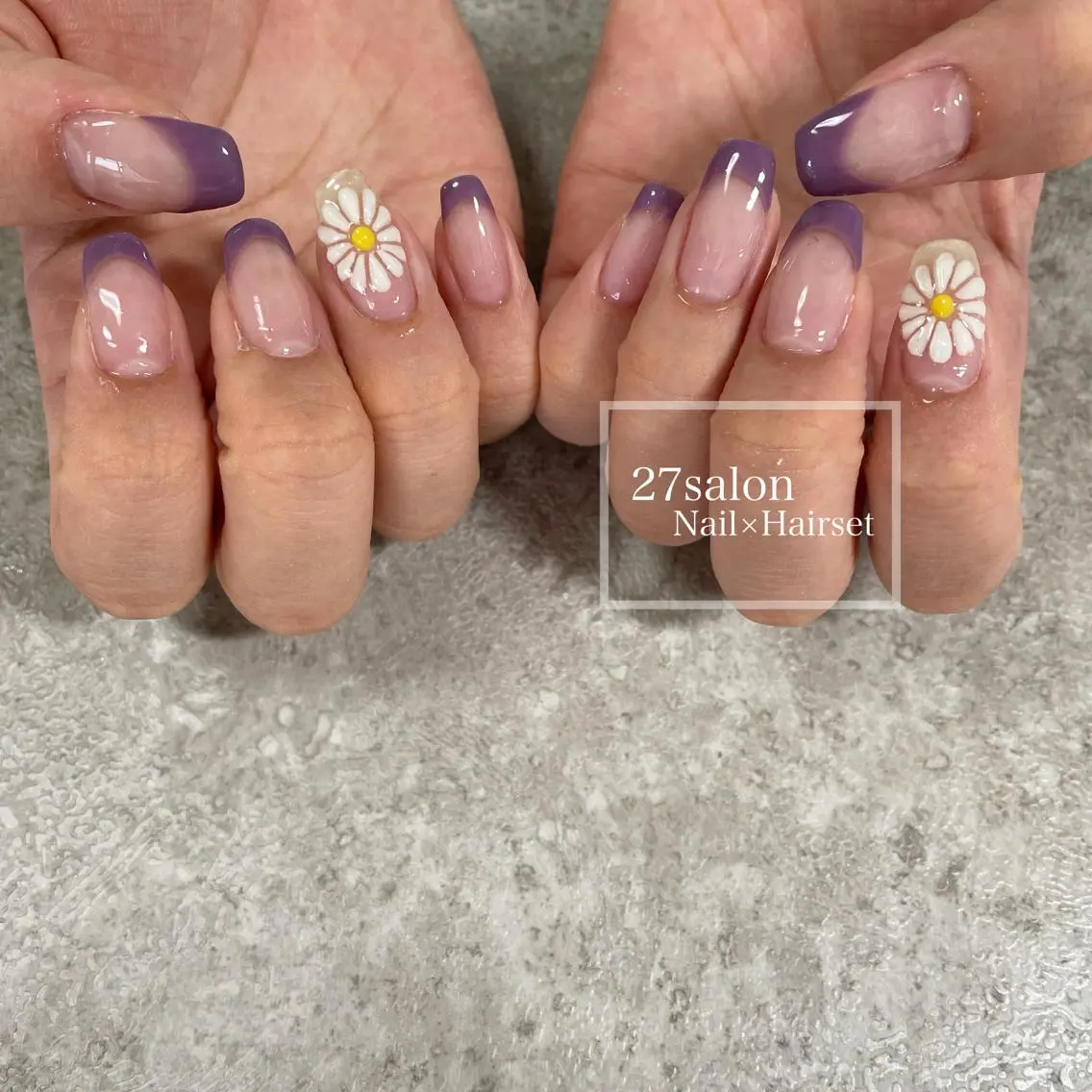 ネイル フラワーネイル フレンチネイル ぷっくりネイル パープル 27salon yuinaのネイルデザイン