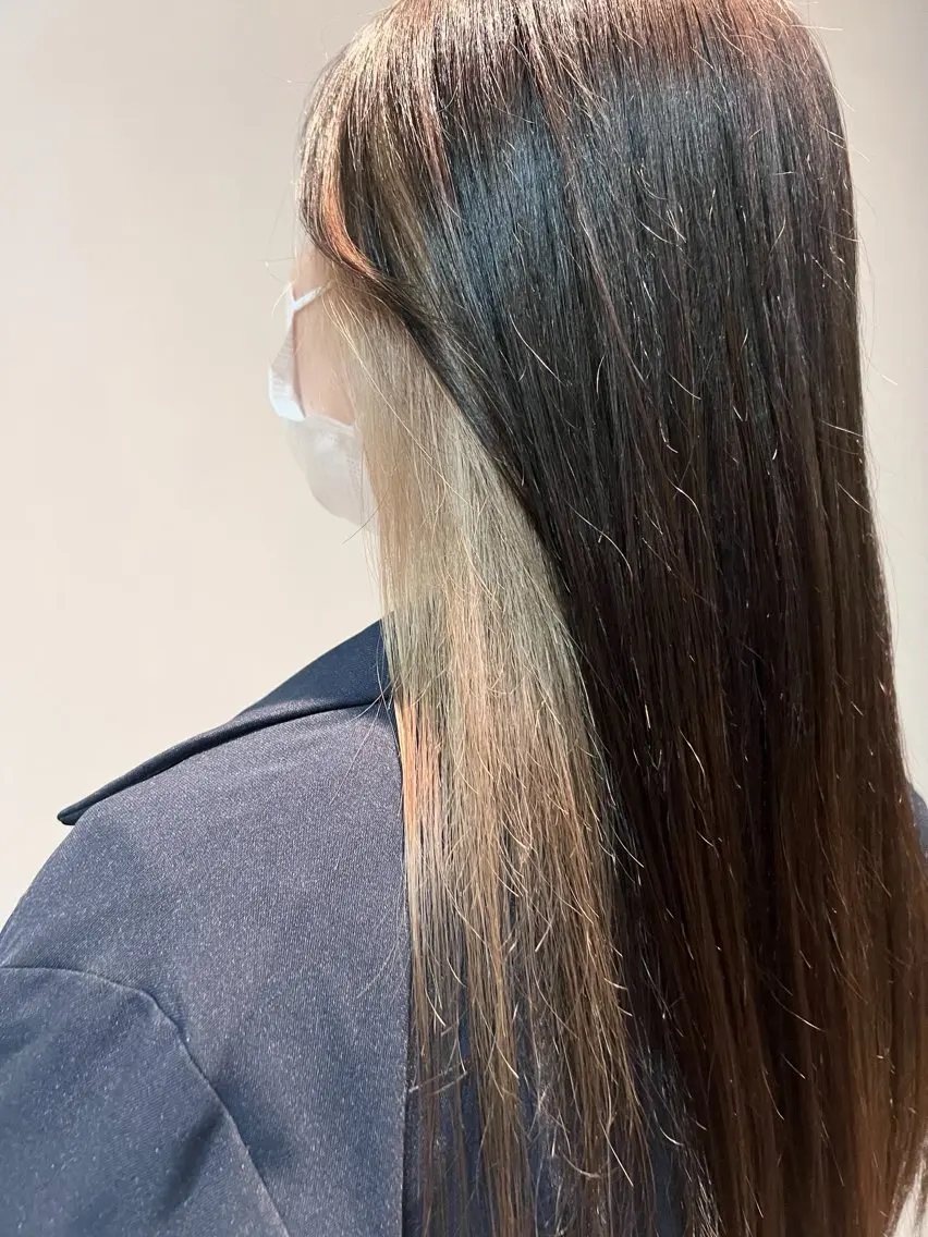 ロング カラー インナーカラー "MIoKI"_ YUCCA eluaのヘアスタイル