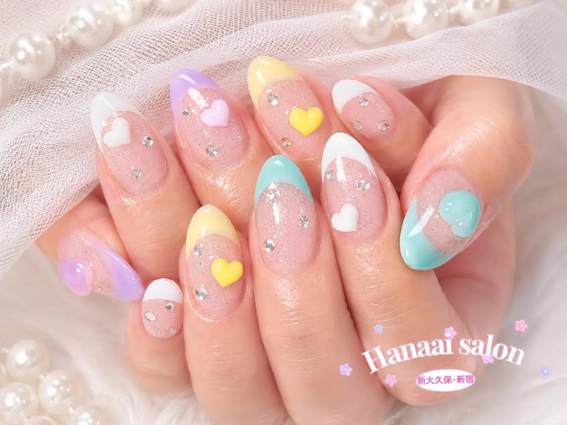 ネイル オーロラネイル チークネイル 長さ出し フットネイル フレンチネイル Hanaai Salon新宿店のネイルデザイン