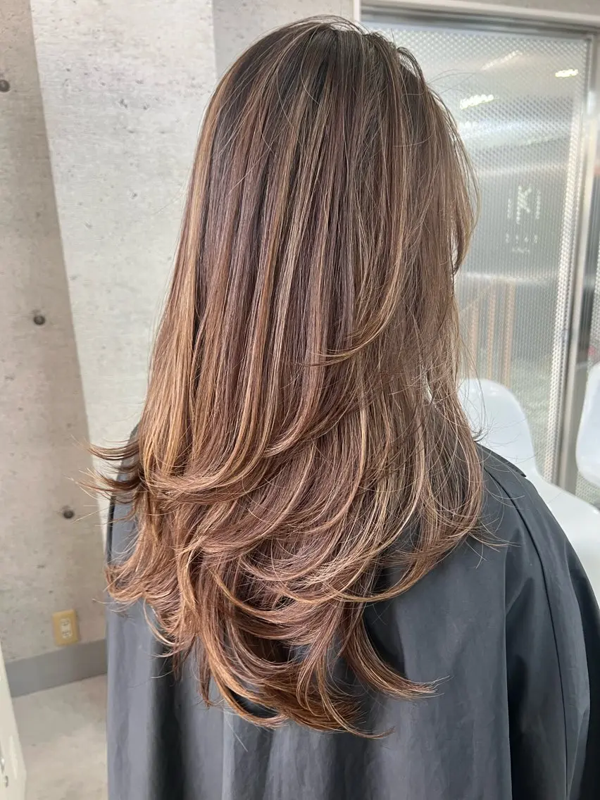 レイヤーカット💕ワンカールで決まるたっぷりレイヤー!巻きやすくなります♡の写真