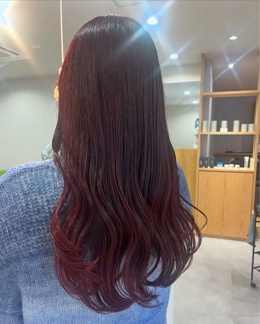 ロング カラー パーマ ヘアアレンジ メンズ カット ヘアカラー トリートメント ヘッドスパ 透明感カラー/ 新潟万代/池野里衣のヘアスタイル