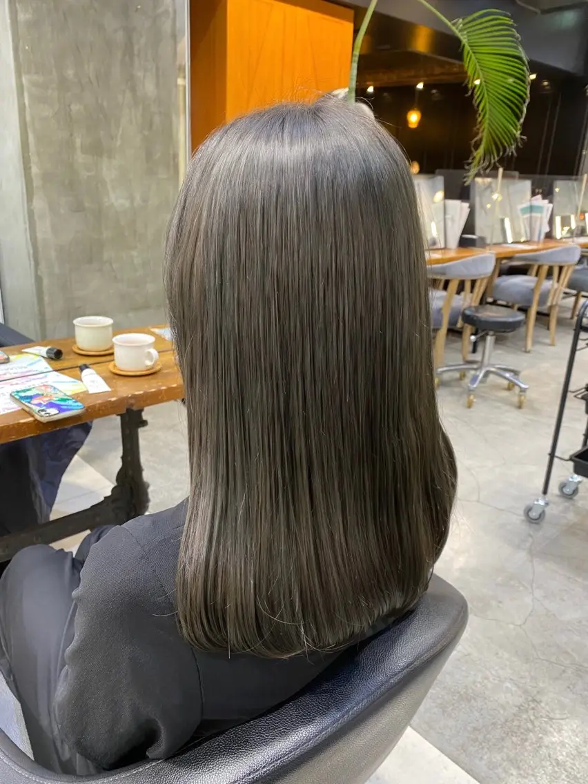 カラー 透明感カラー グレージュ カーキグレージュ 透明感カラー🌿 グレージュ🐺陽介のヘアスタイル