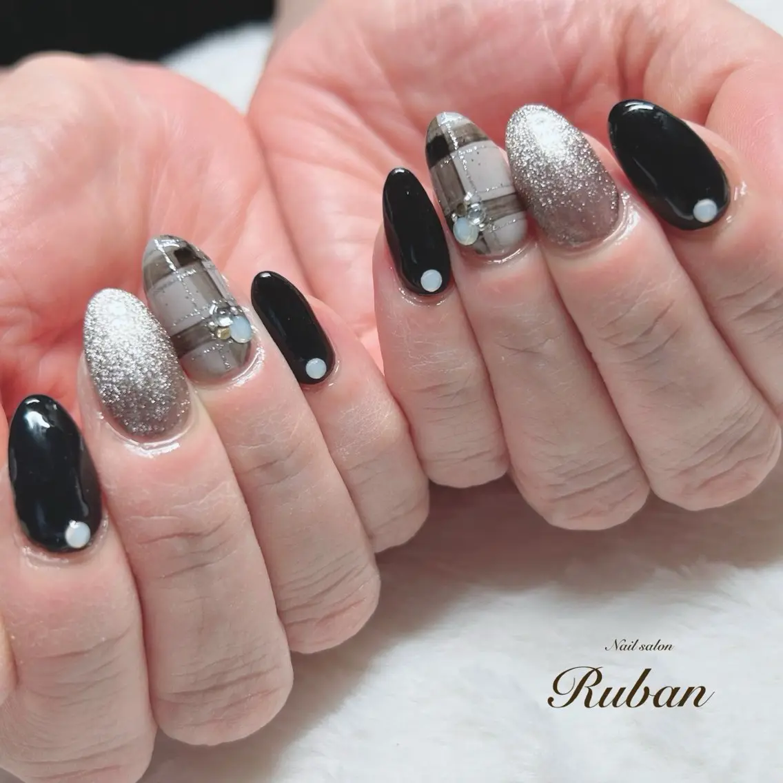 ネイル 長さ出し マグネットネイル Nail salon Rubanのネイルデザイン