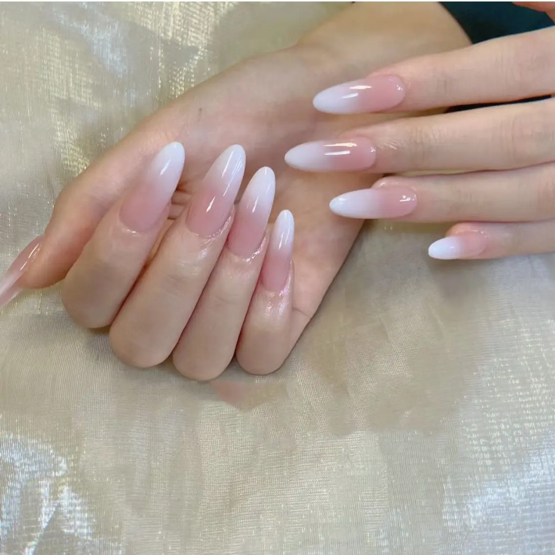 ネイル ハンドネイル 🍑 momo_nailのネイルデザイン