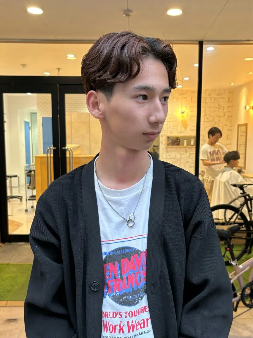 パーマ メンズ センターパート メンズパーマ ニュアンスパーマ 【メンズ 特化】村斎　伶次のヘアスタイル