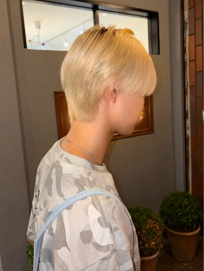 ショート カラー ヘアアレンジ メンズ マッシュ カット 垢抜けメンズカット/ 毛流れパーマ/ユウトのヘアスタイル