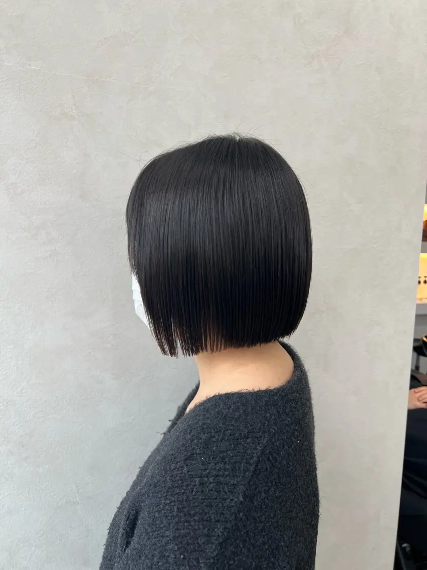 ショート 切りっぱなしボブ 前下がりボブ ボブ 小顔カット カット 艶ボブ🤎ボブパーマ 透明感カラー\メンズのヘアスタイル