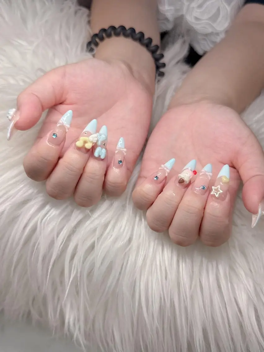 ネイル Lee Nailsのネイルデザイン