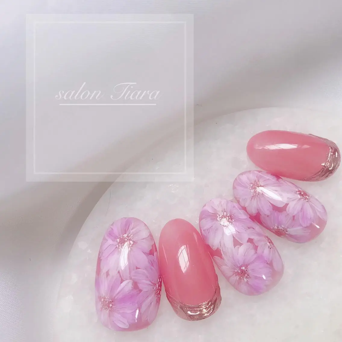 ネイル Private SalonTiaraのネイルデザイン