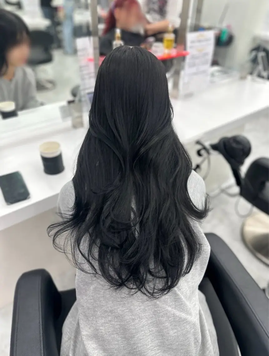 🩵平日限定クーポン🩵トレンドカラー➕髪質改善トリートメント➕ヨシンモリお仕上げ🩵の写真