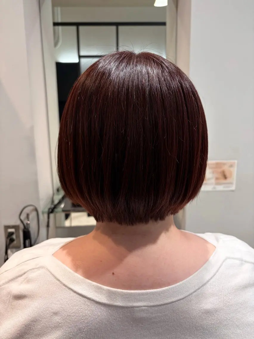 ショート ショートボブ レッドブラウン ボブ ショートヘア コンノ ナチのヘアスタイル