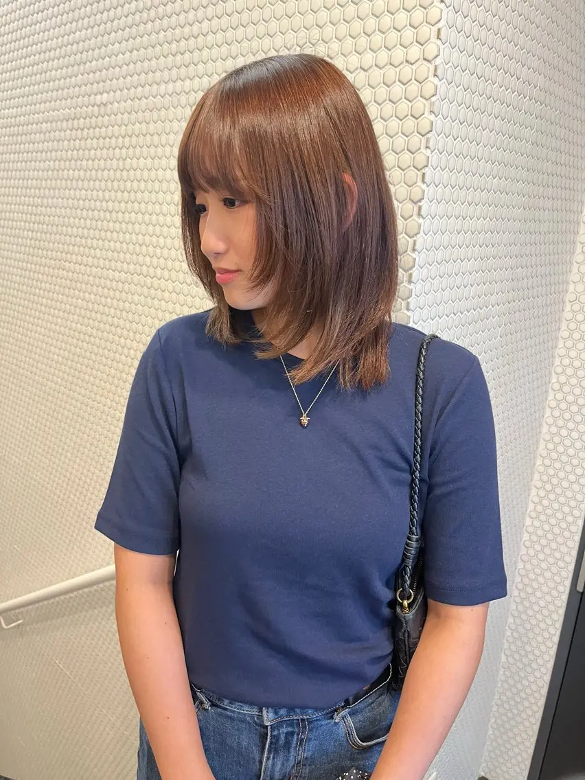 ミディアム 髪質改善 レイヤーカット トリートメント 酸性ストレート カット 縮毛矯正 トリートメント 髪質改善/レイヤー/ ボブ/磯野史歩のヘアスタイル