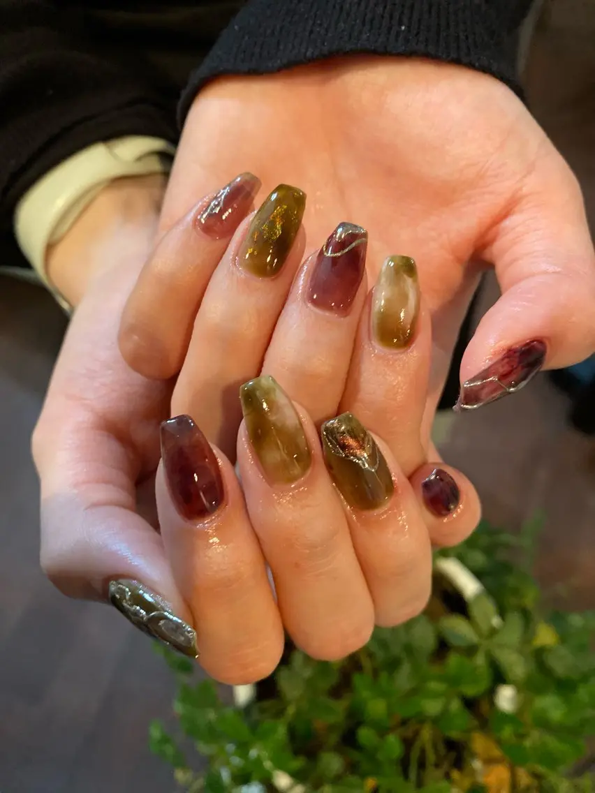 ネイル crystal ⭐︎ colorのネイルデザイン