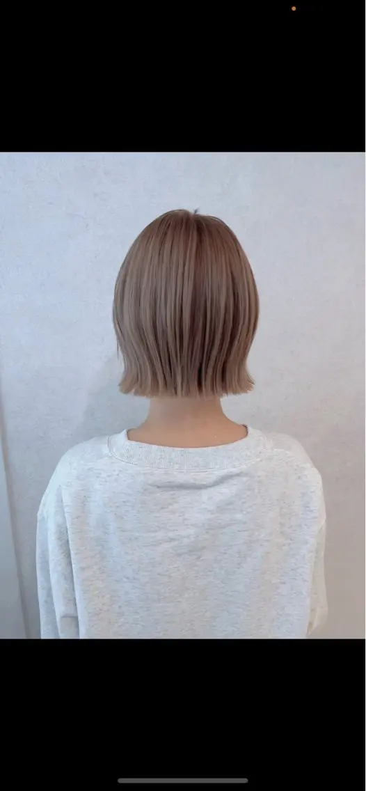 ショート カラー 赤み無し柔らかカラー 【梅田】madokaのヘアスタイル