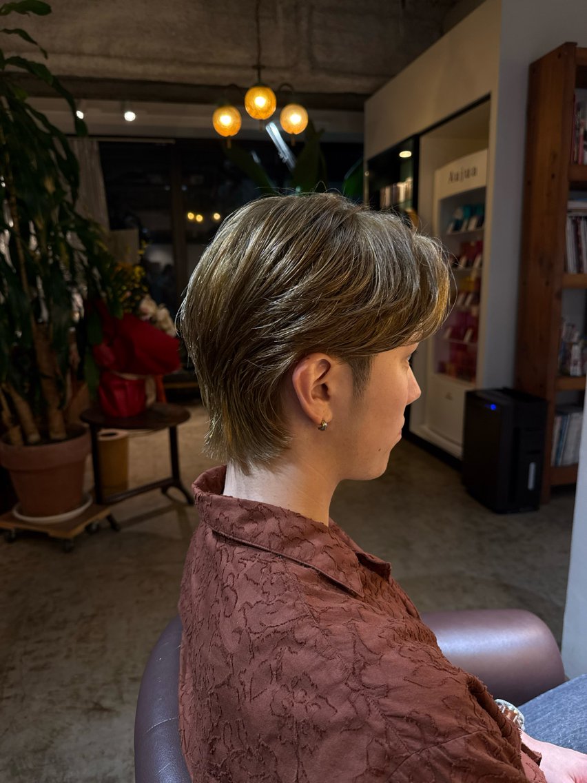 ショート メンズ 志柿 虹花のヘアスタイル