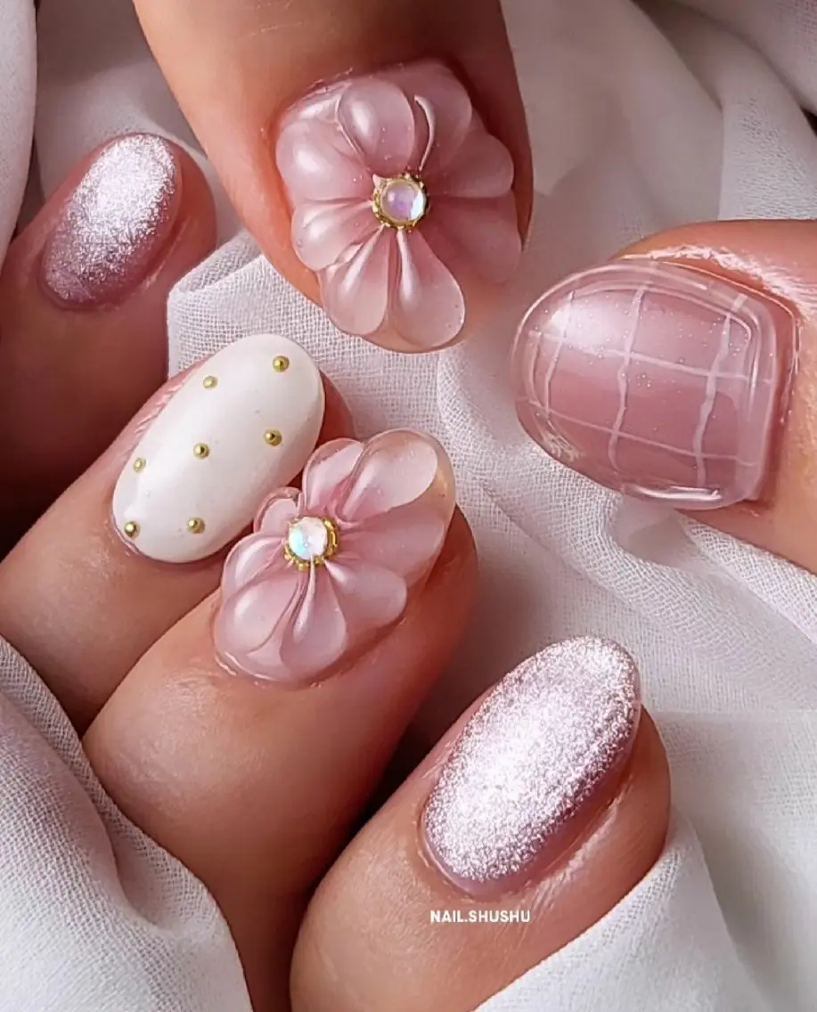 ネイル 持ち込み ニュアンスネイル ワンカラーネイル シンプルネイル 冬ネイル ハンドネイル 3dパーツ/流行り 👧shushu❤️のネイルデザイン