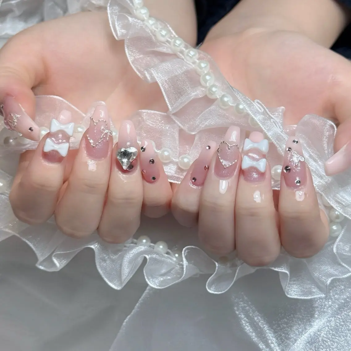 ネイル ロングネイル マグネットネイル リボン 夏ネイル スーパーロングネイル Hani Nail Salonのネイルデザイン